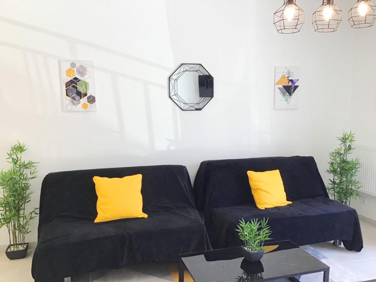 Appartement Lumea 80 M2 Climatise Parking Proche Sanctuaires Lourdes Bagian luar foto