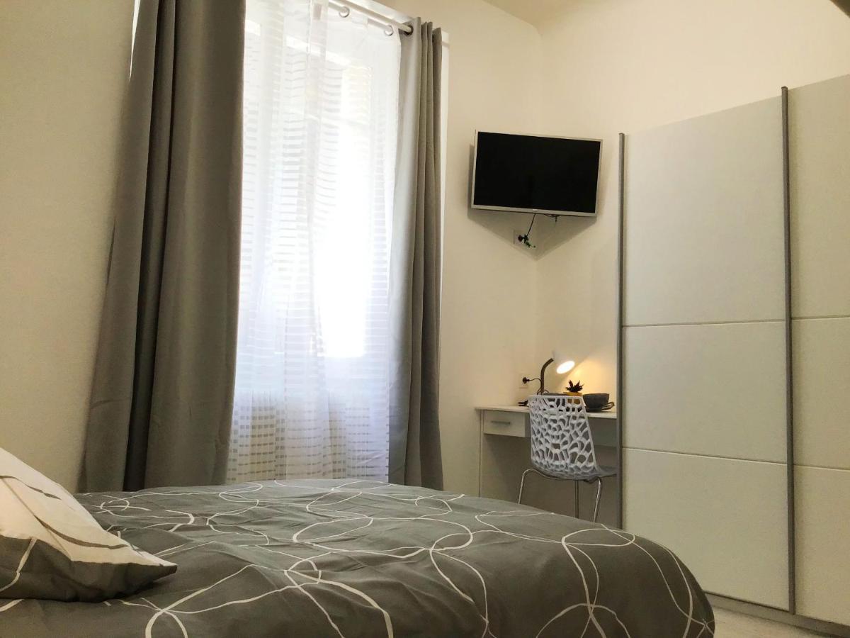 Appartement Lumea 80 M2 Climatise Parking Proche Sanctuaires Lourdes Bagian luar foto