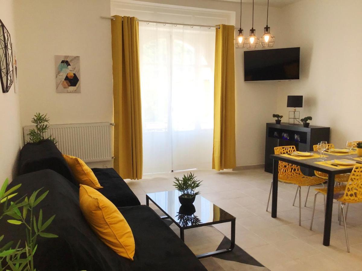 Appartement Lumea 80 M2 Climatise Parking Proche Sanctuaires Lourdes Bagian luar foto